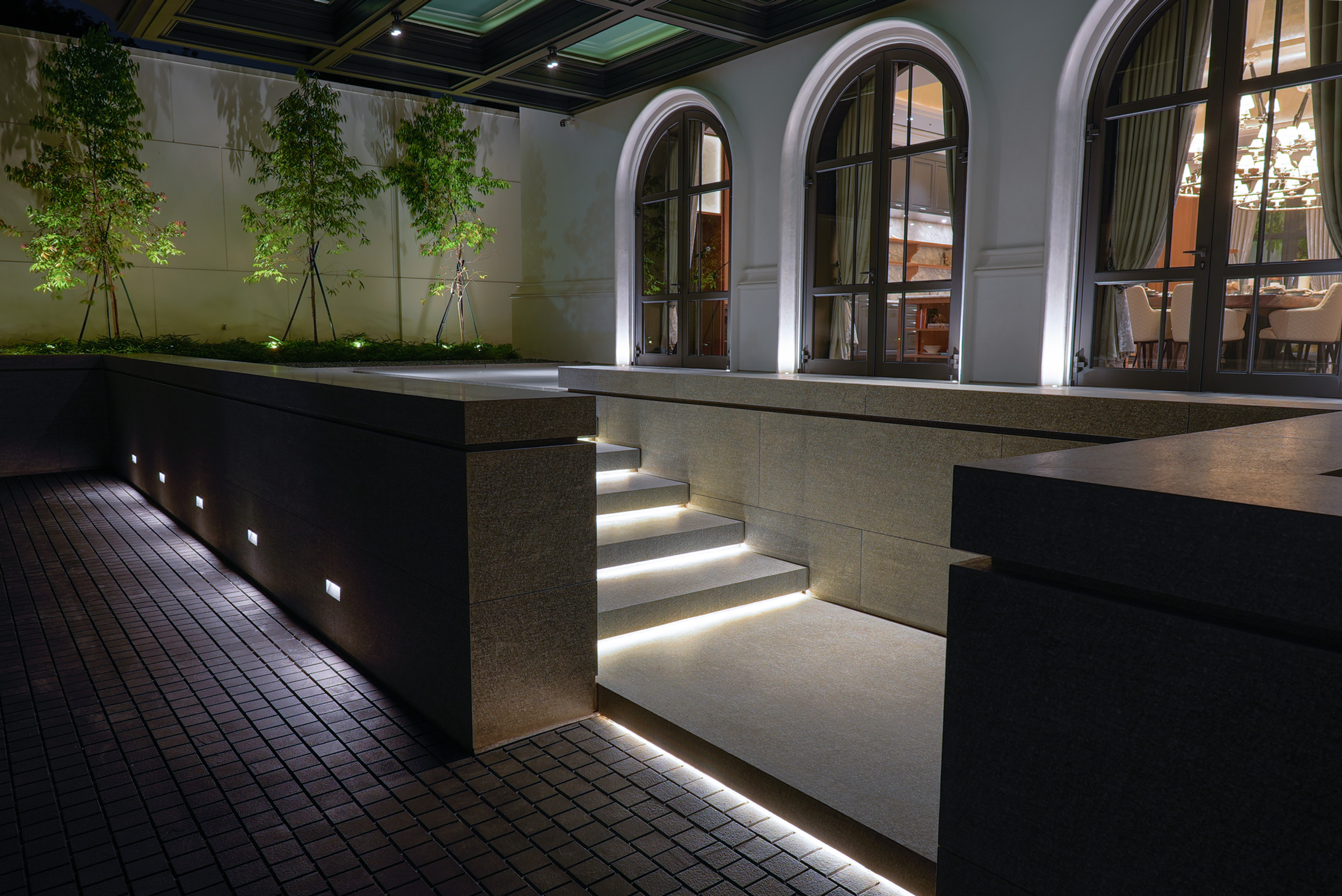 Bukan Cuma Marmer! 4 Batu Alam yang Cocok untuk Rumah Tropis