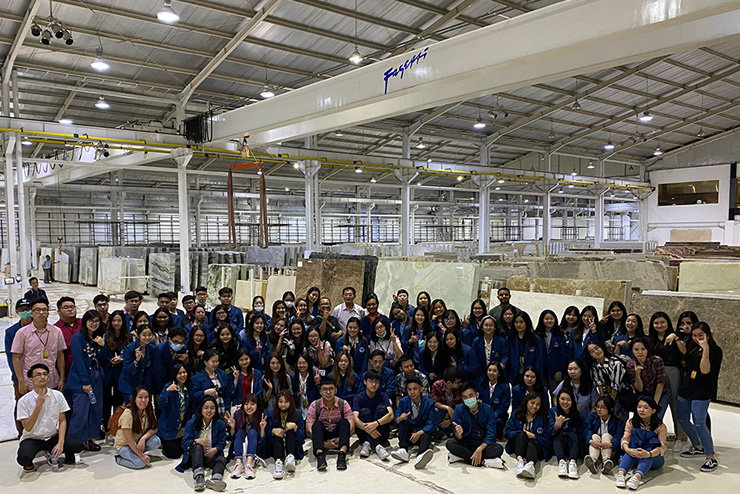 Kunjungan Universitas Kristen Petra Surabaya ke Pabrik Marmer Fagetti
