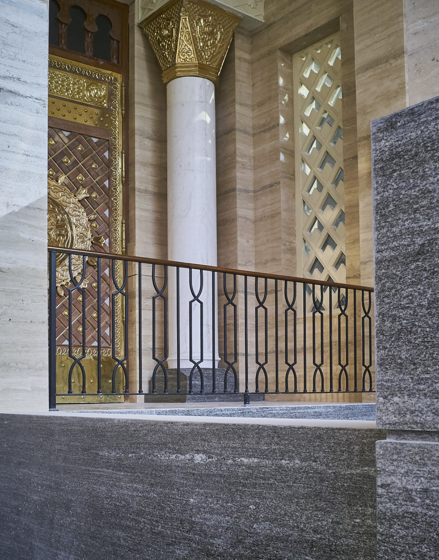 Wall, Columns & Floor
